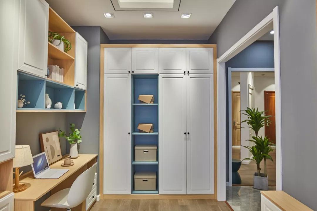 九游会J9现代简约衣柜实拍